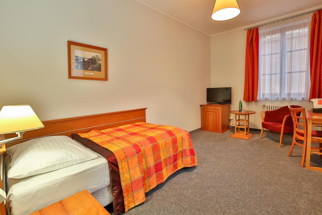 Lh Hotel Dvorak Tabor Congress & Wellness Экстерьер фото