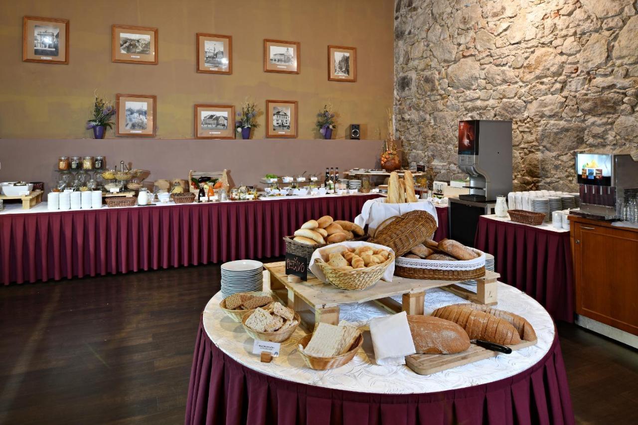 Lh Hotel Dvorak Tabor Congress & Wellness Экстерьер фото